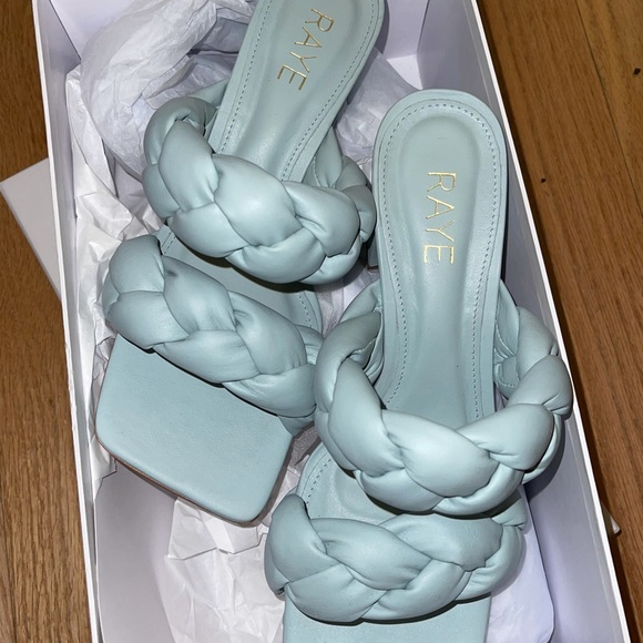 REVOLVE square toe blue RAYE chunky Low heels 7.5 - Picture 1 of 4